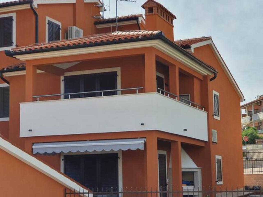 Modern Apartment Ana Premantura Zewnętrze zdjęcie